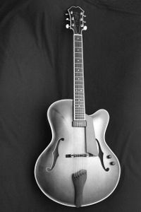 archtop thumb